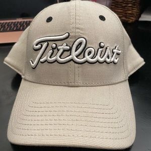 Titleist hat